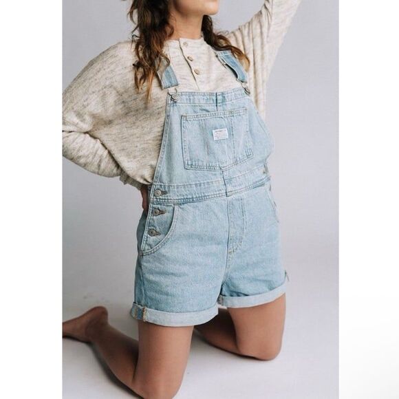 Levi’s Vintage Light Wash Shortalls Size Medium - Picture 3 of 12